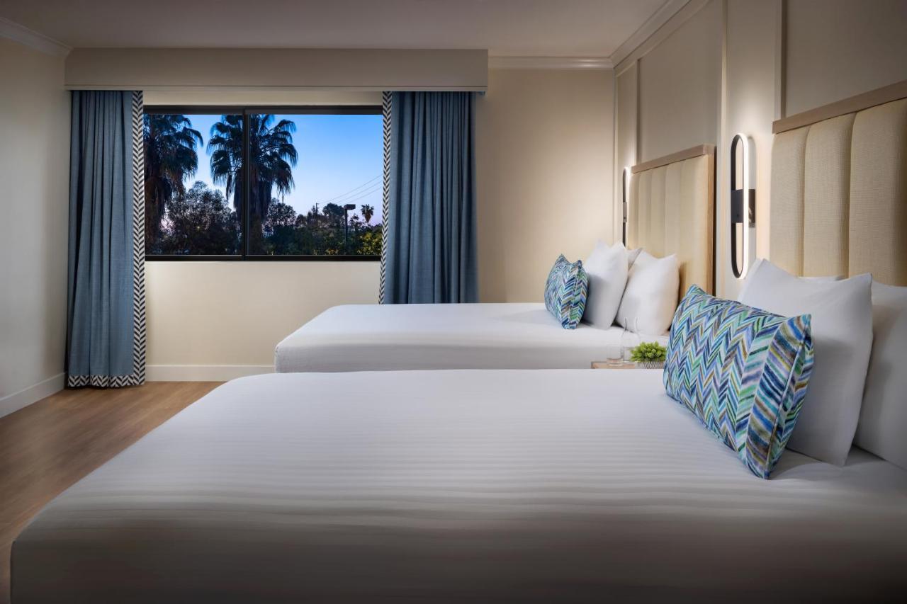 The Anza-A Calabasas Hotel Экстерьер фото