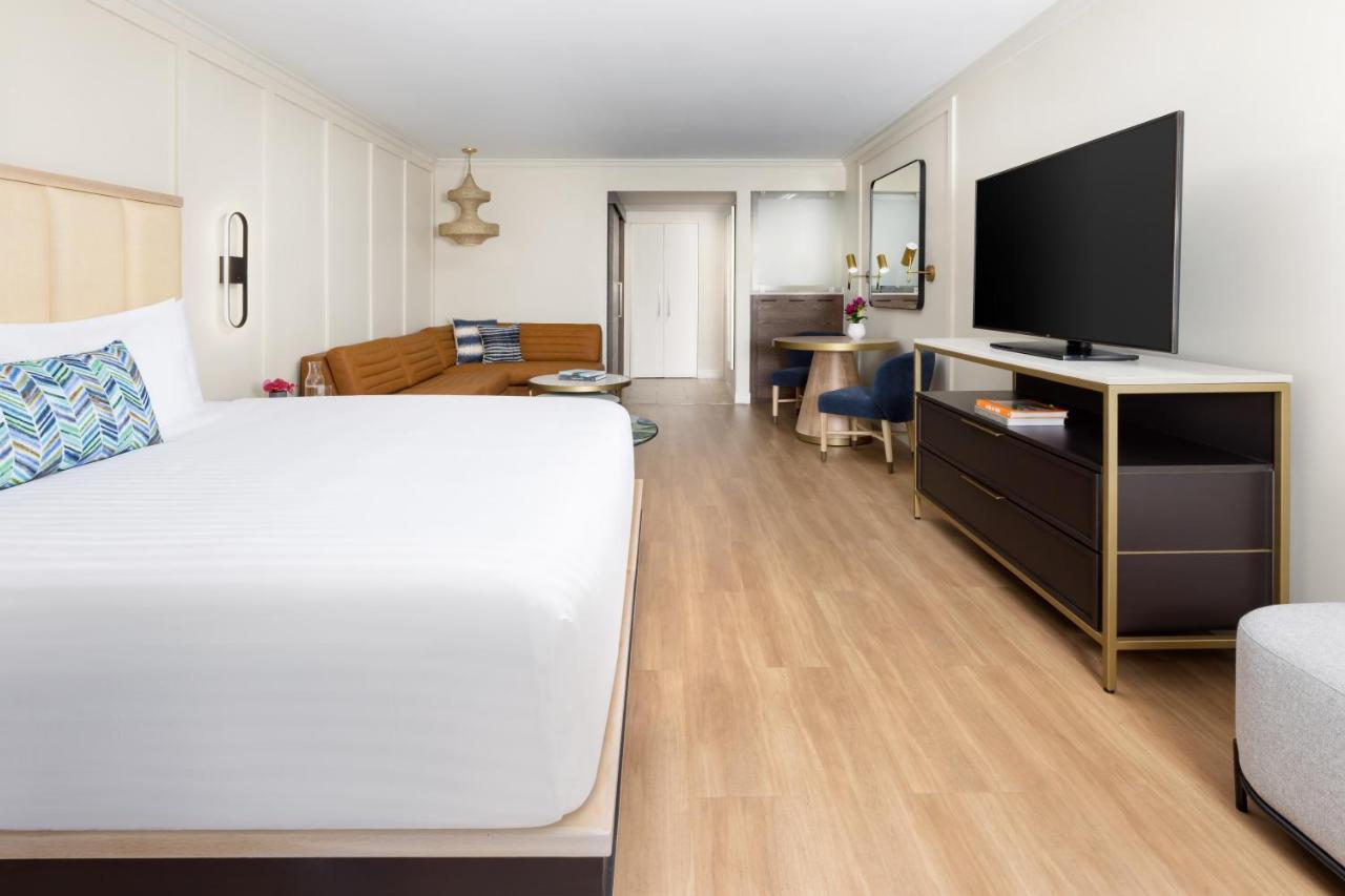 The Anza-A Calabasas Hotel Экстерьер фото